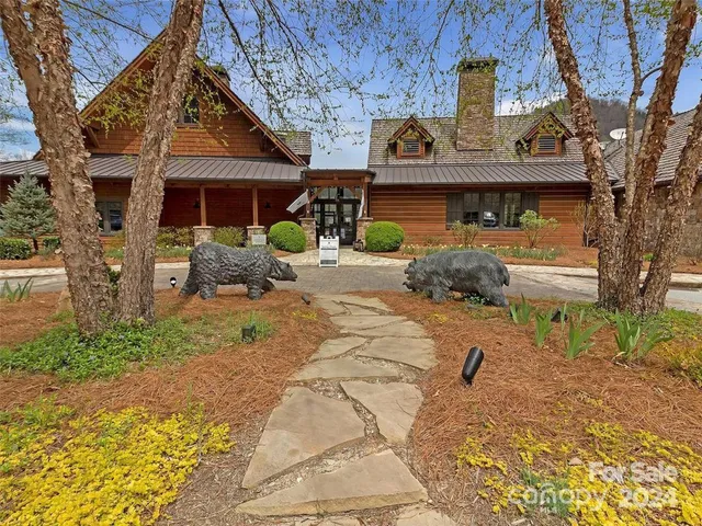 $10,000 | 0 Birdymay Drive, Unit 137, Tuckasegee, NC 28783