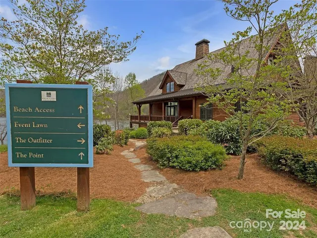 $10,000 | 0 Birdymay Drive, Unit 137, Tuckasegee, NC 28783