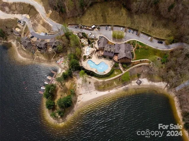 $10,000 | 0 Birdymay Drive, Unit 137, Tuckasegee, NC 28783