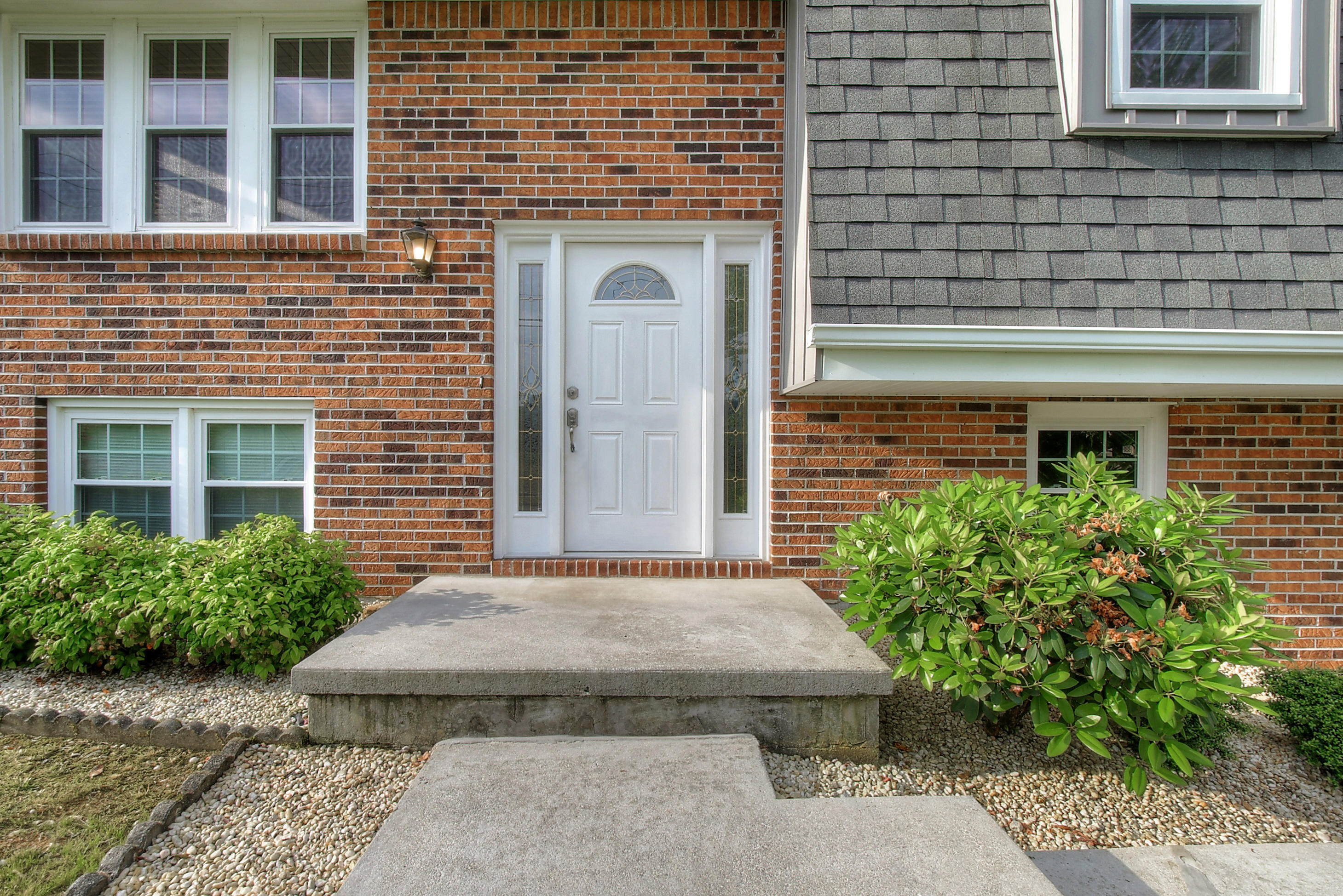 628 White Top Road Bluff City, TN 37618 - Photo 9 of 42 DSC_0025_6_7