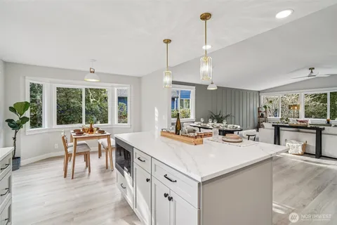 $1,155,000 | 21620 84th Place West, Edmonds, WA 98026