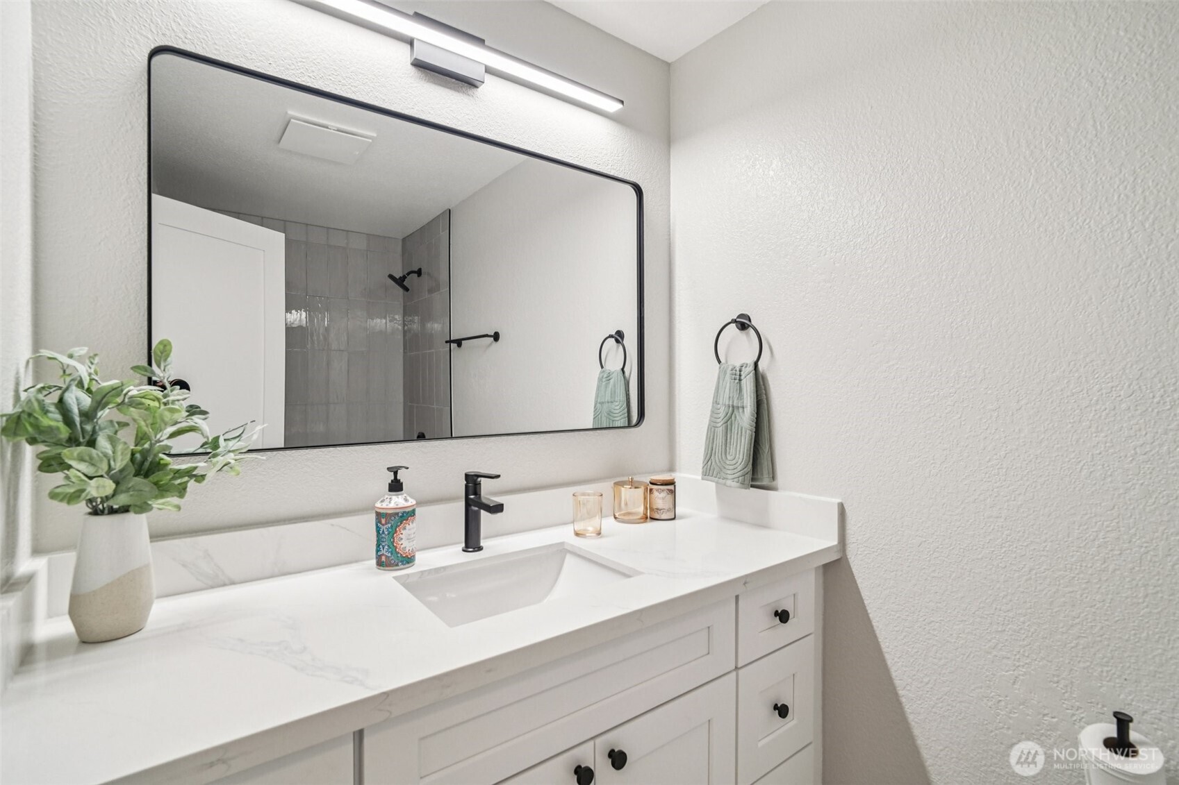 21620 84th Place West Edmonds, WA 98026 - Photo 23 of 37