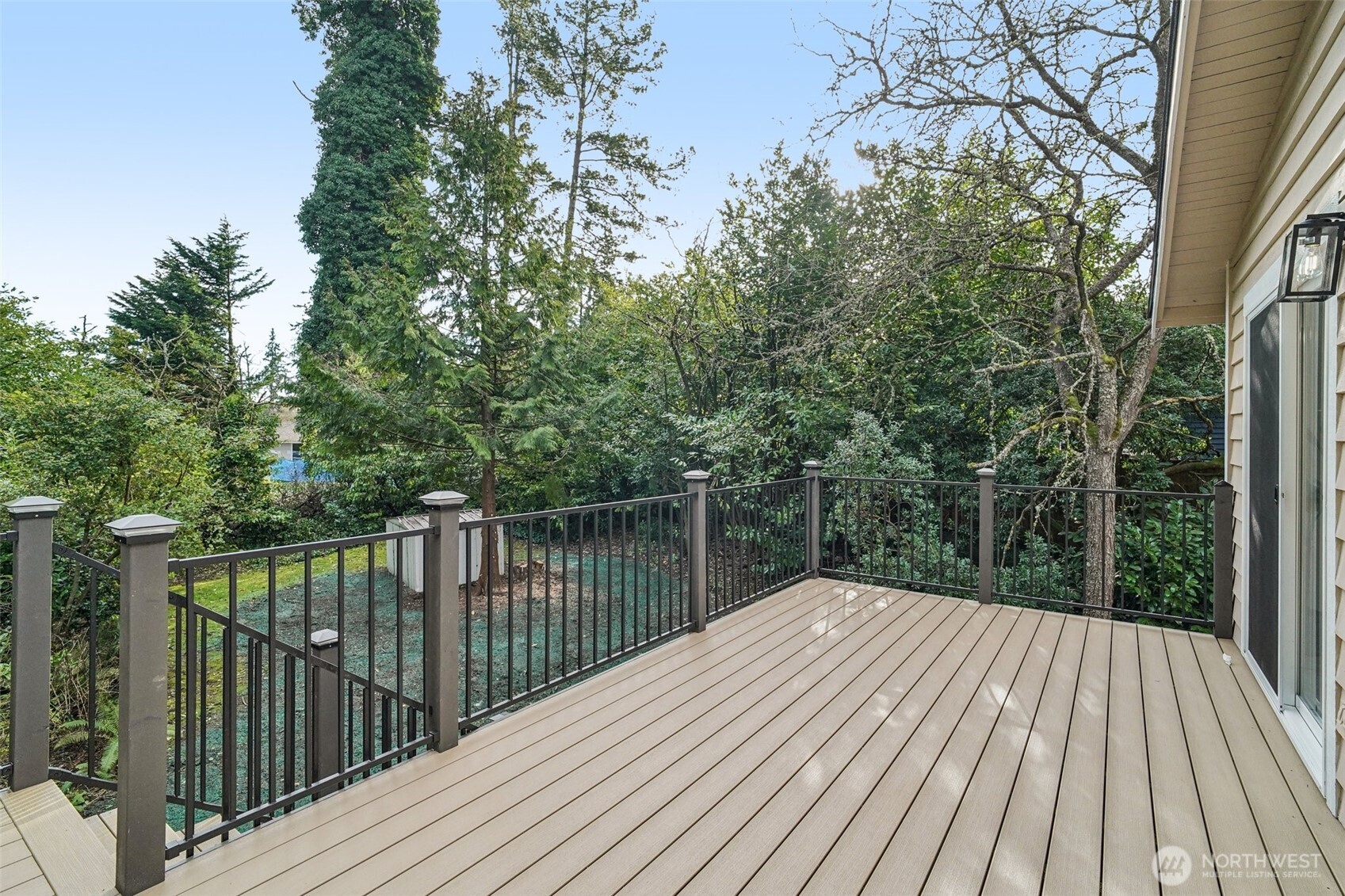 21620 84th Place West Edmonds, WA 98026 - Photo 31 of 37