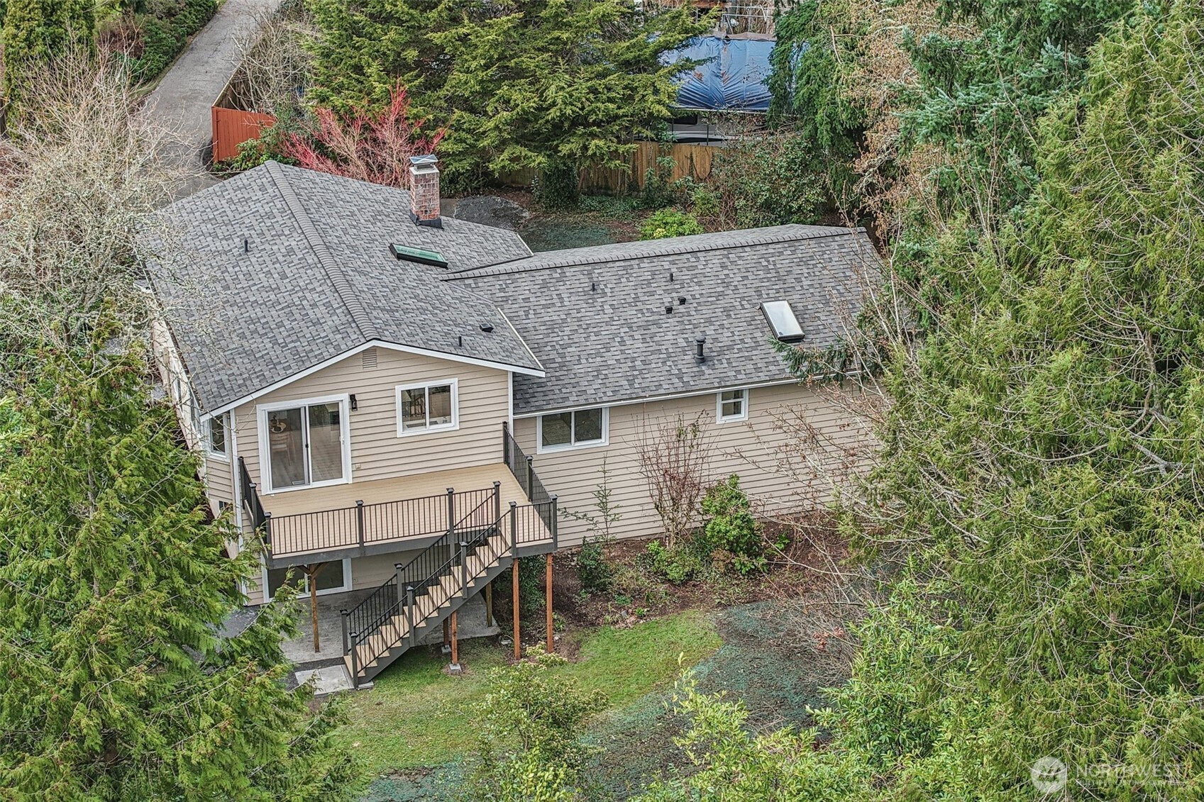 21620 84th Place West Edmonds, WA 98026 - Photo 36 of 37