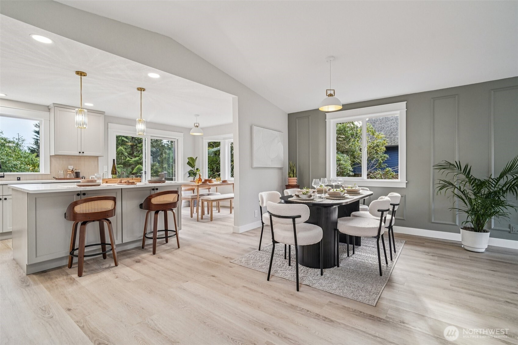 21620 84th Place West Edmonds, WA 98026 - Photo 9 of 37