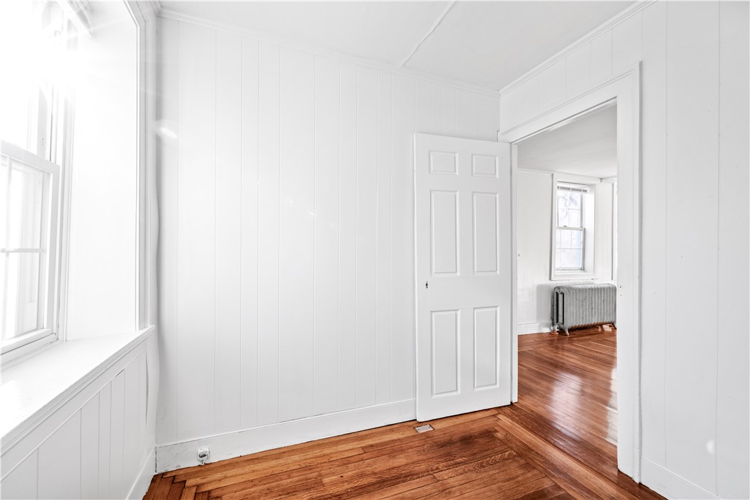 31 Wordell Lane Little Compton, RI 02837 - Photo 22 of 46 Office/Room off Family Room