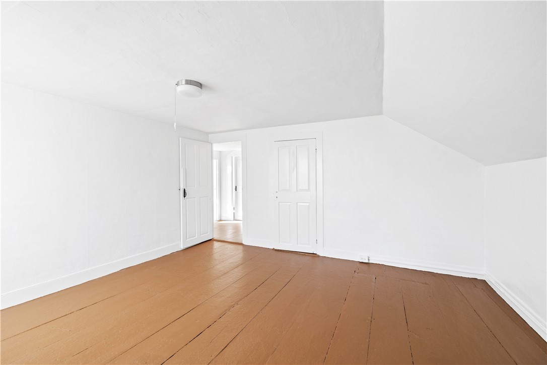 31 Wordell Lane Little Compton, RI 02837 - Photo 36 of 46 Bed Room 1