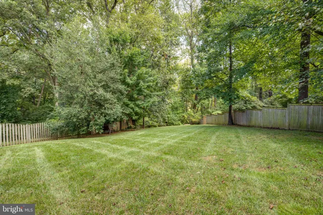 $2,300,000 | 510 Walker Street Southwest, Vienna, VA 22180