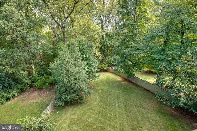 $2,300,000 | 510 Walker Street Southwest, Vienna, VA 22180