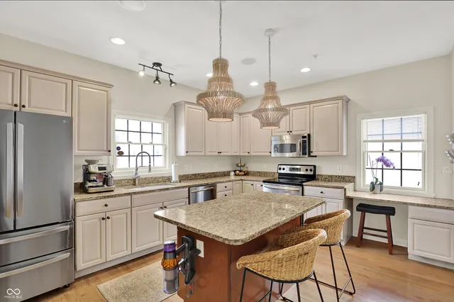 $465,000 | 70 Guilford Trail Drive, Unit 1, Carmel, IN 46032