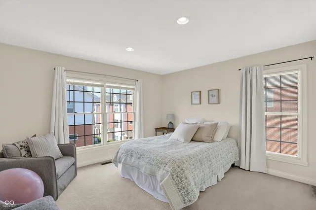 $465,000 | 70 Guilford Trail Drive, Unit 1, Carmel, IN 46032