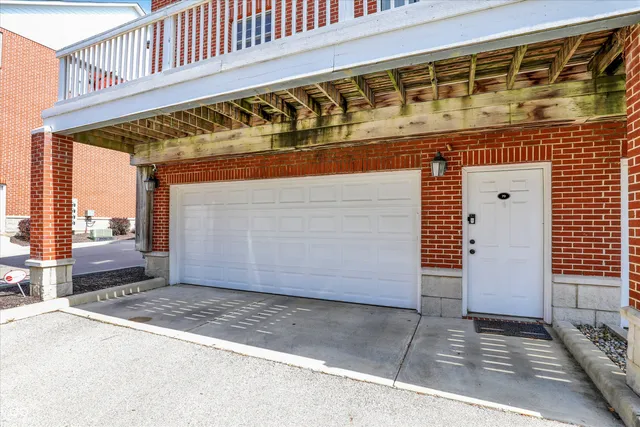 $465,000 | 70 Guilford Trail Drive, Unit 1, Carmel, IN 46032