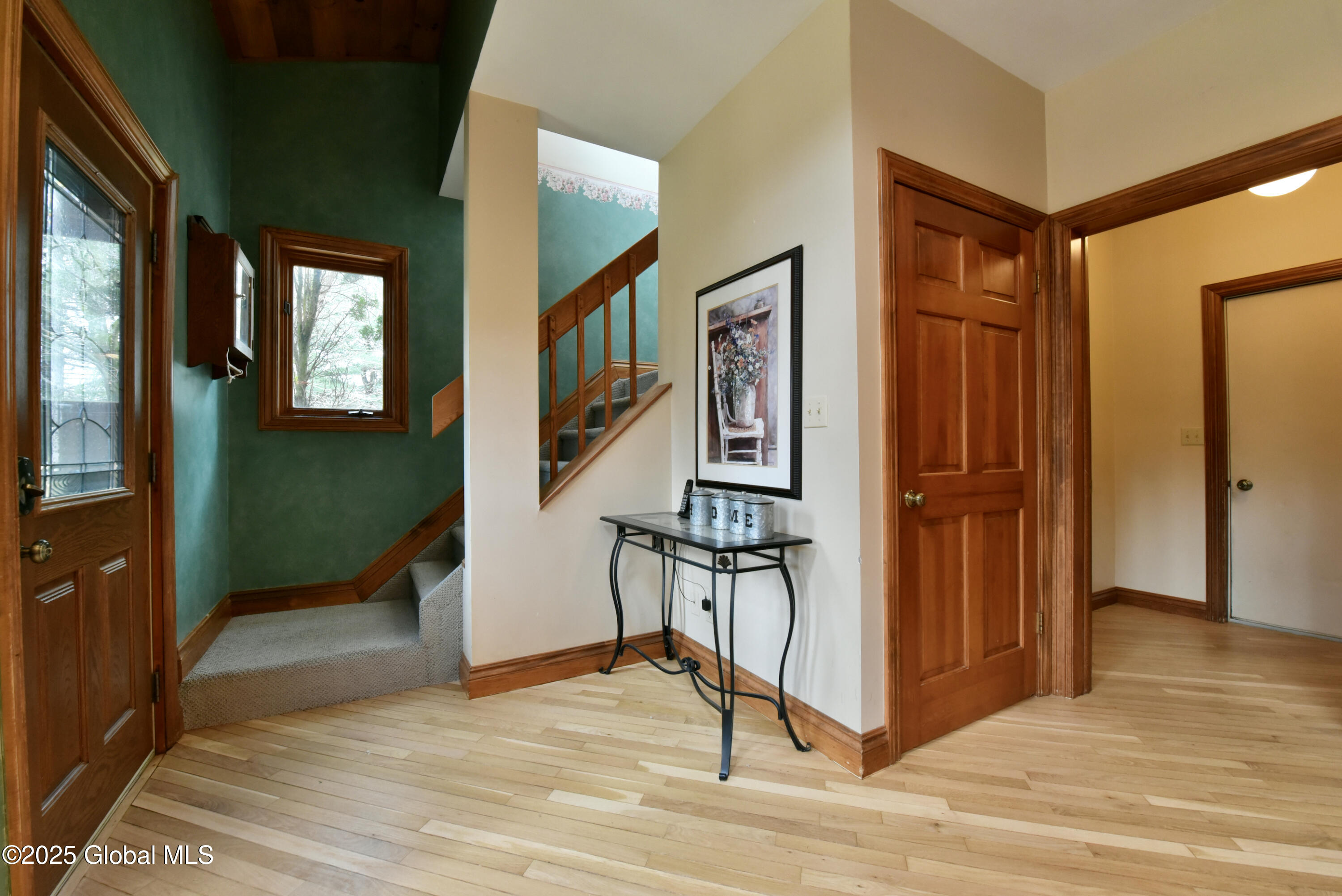 212 Anthony Road Halfmoon, NY 12065 - Photo 13 of 63 26