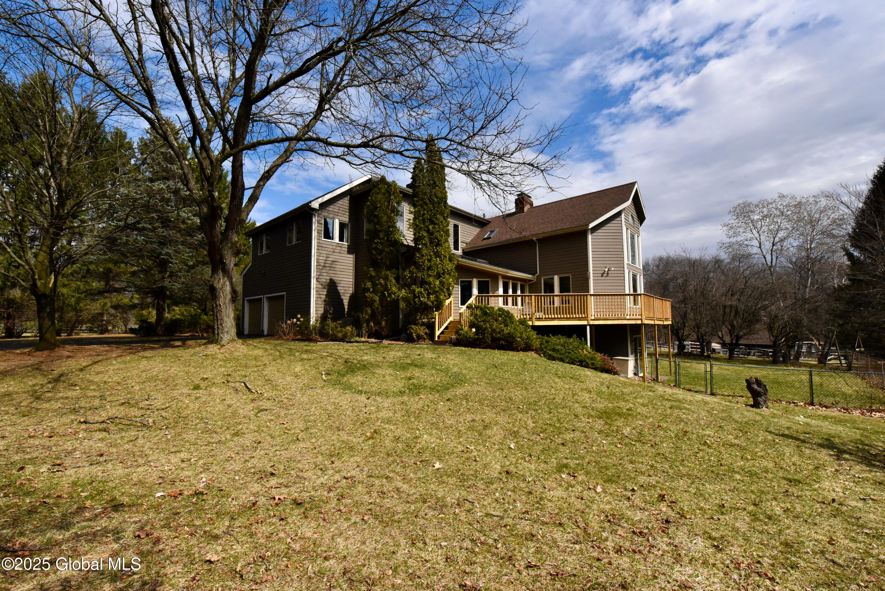 212 Anthony Road Halfmoon, NY 12065 - Photo 53 of 63 54