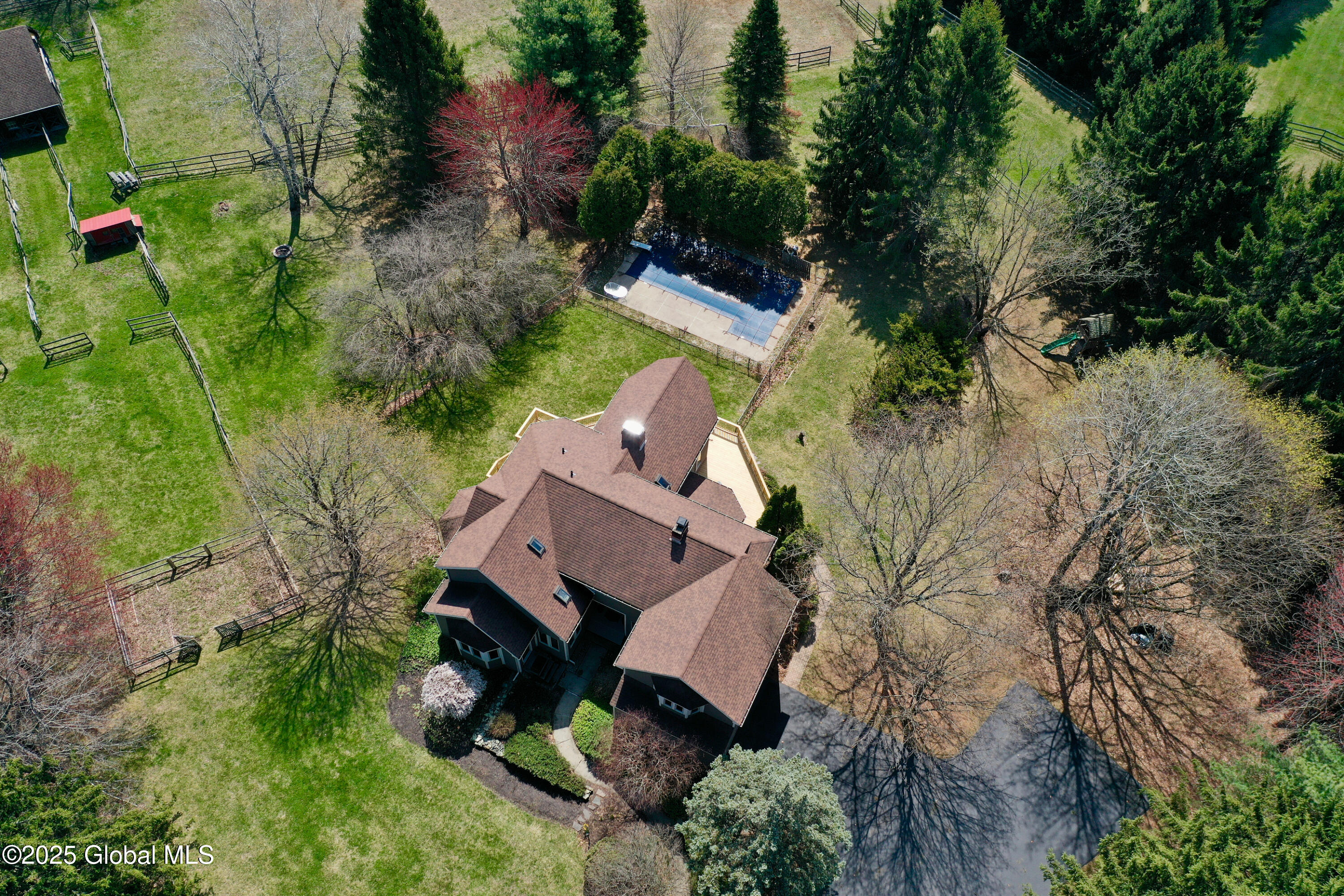 212 Anthony Road Halfmoon, NY 12065 - Photo 58 of 63 15