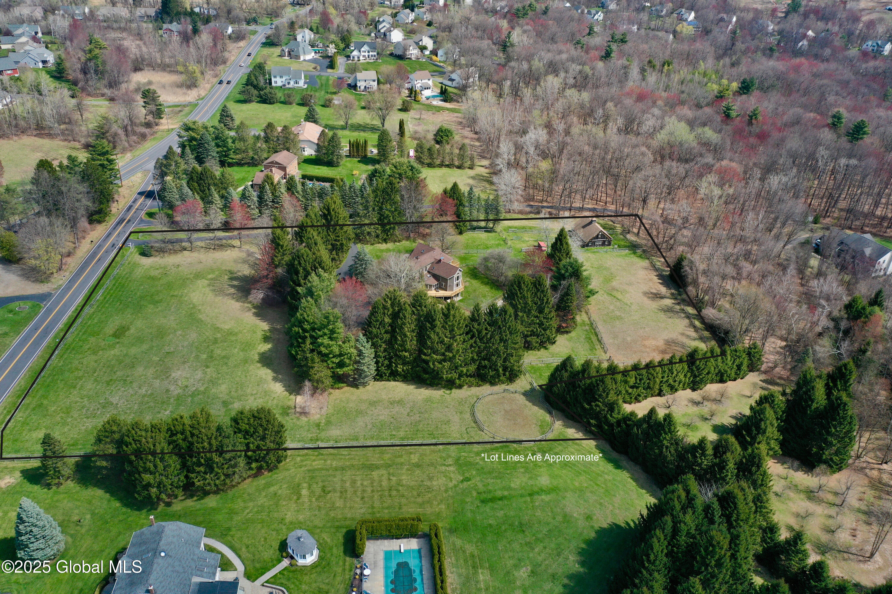 212 Anthony Road Halfmoon, NY 12065 - Photo 59 of 63 16