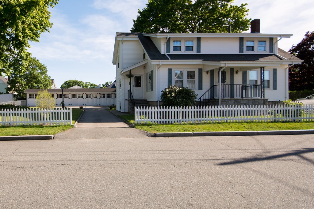 45 Niagara Street Fall River, MA 02721 - Photo 1 of 27 Gallery Image 1