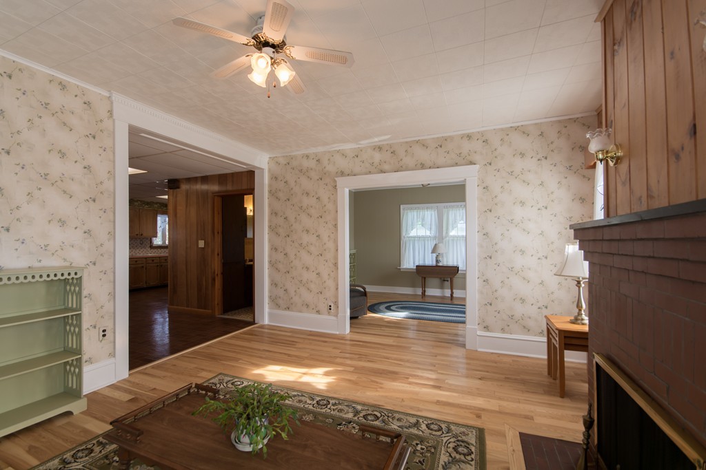 45 Niagara Street Fall River, MA 02721 - Photo 10 of 27 Gallery Image 10