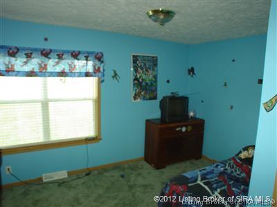 6007 Rising Fawn Court Georgetown, IN 47122 - Photo 17 of 43