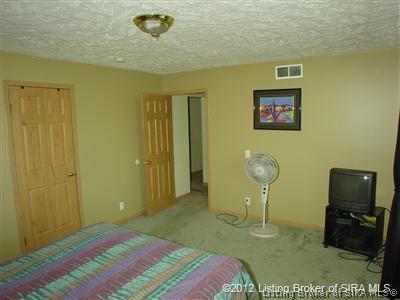 6007 Rising Fawn Court Georgetown, IN 47122 - Photo 22 of 43