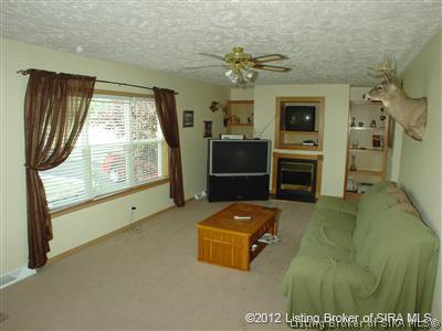 6007 Rising Fawn Court Georgetown, IN 47122 - Photo 5 of 43