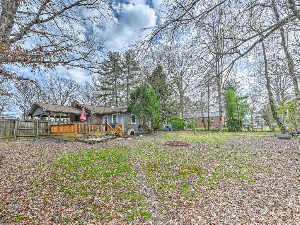 1223 Riford Road Hendersonville, NC 28792 - Photo 19 of 20 Gallery Image 19