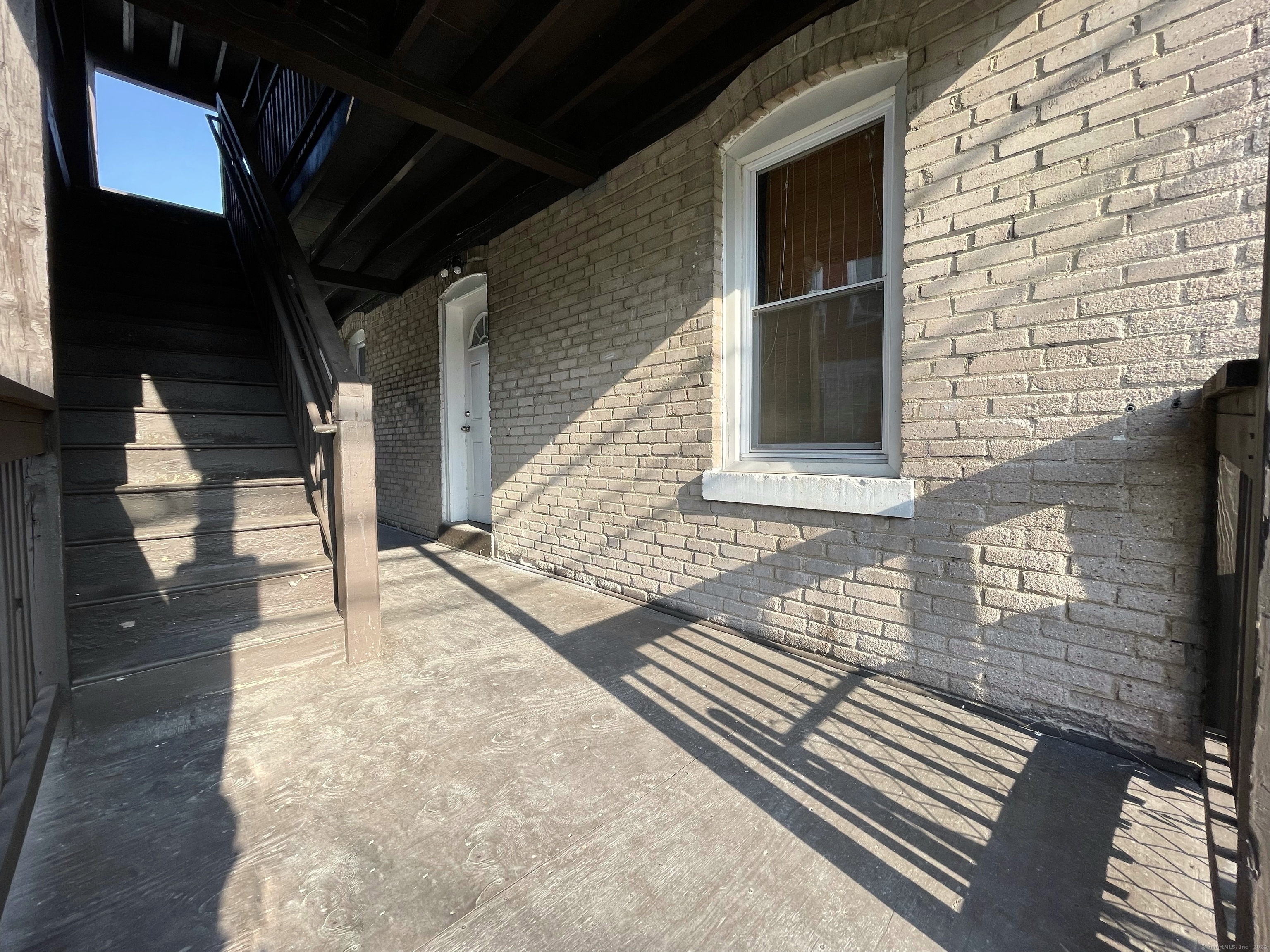 178 Roosevelt Street, Unit 2E Hartford, CT 06114 - Photo 27 of 37