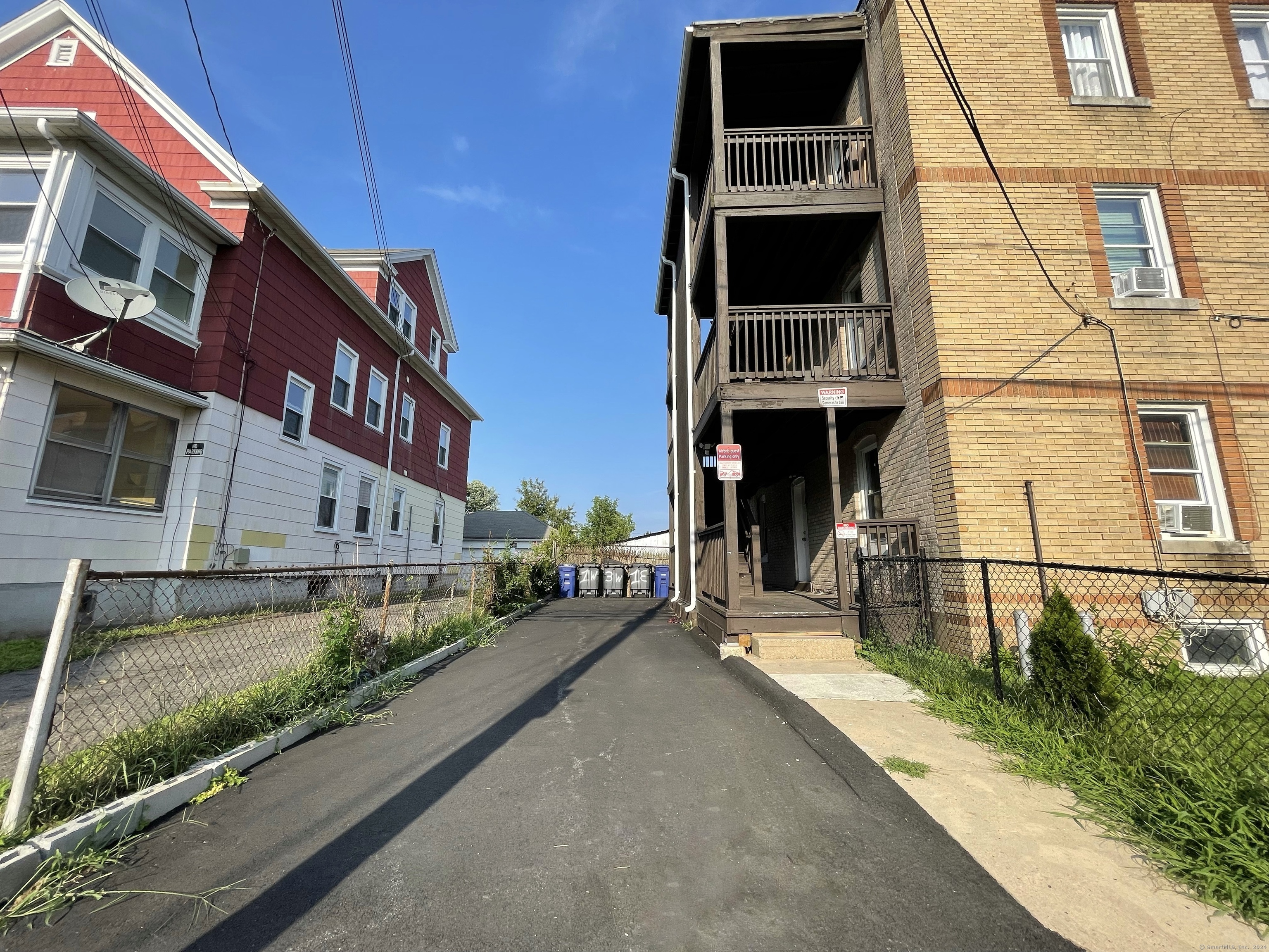 178 Roosevelt Street, Unit 2E Hartford, CT 06114 - Photo 35 of 37