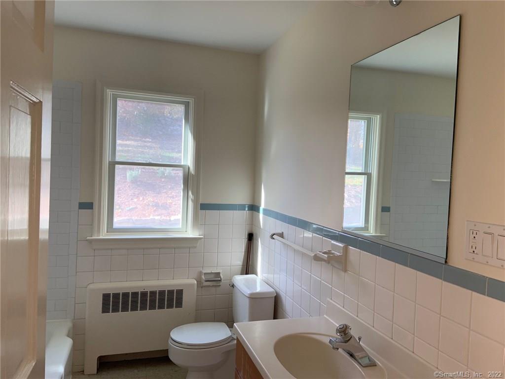 569 Belden Hill Road Norwalk, CT 06850 - Photo 17 of 21