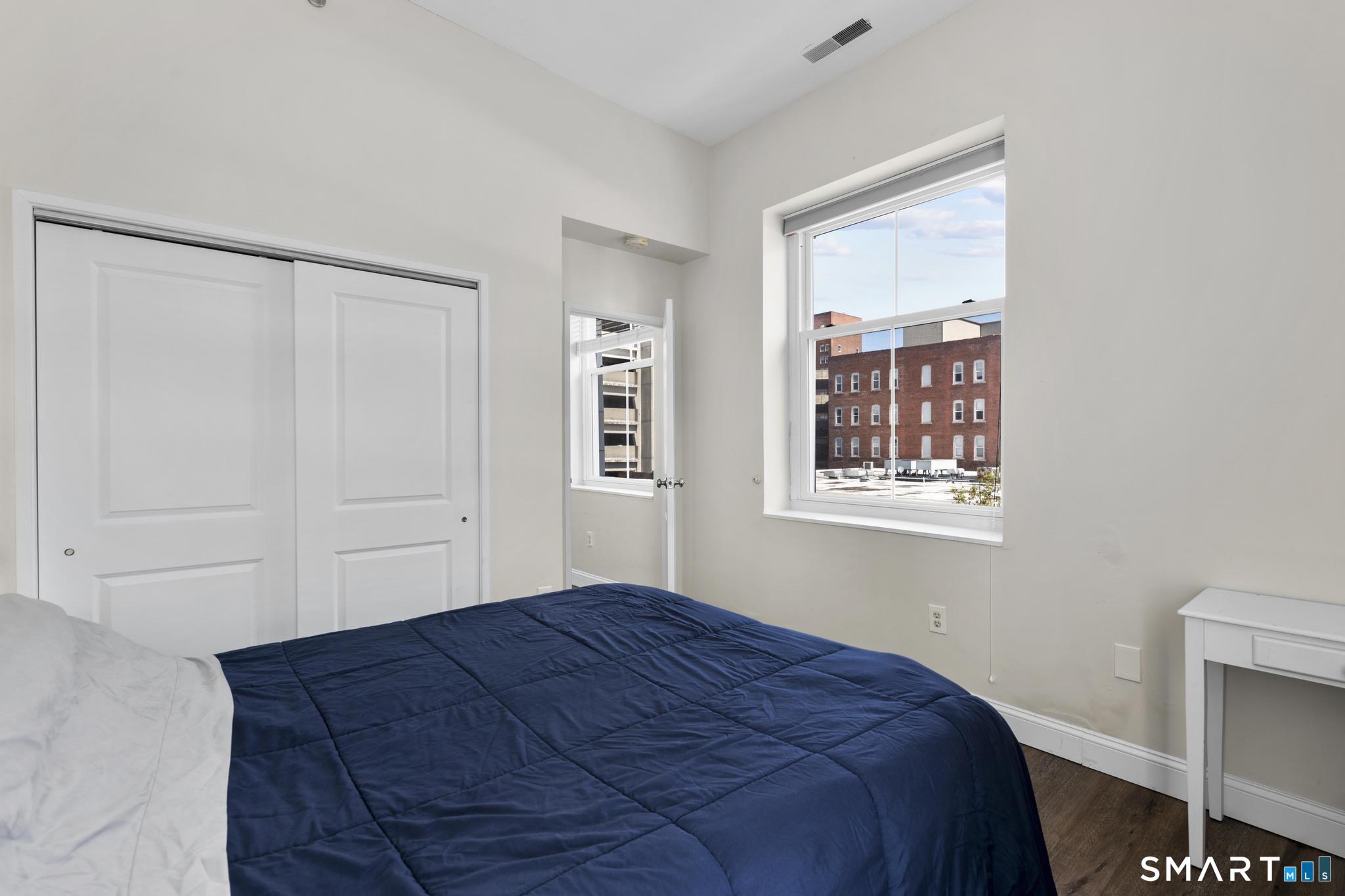 196 Crown Street, Unit 507 New Haven, CT 06510 - Photo 17 of 20