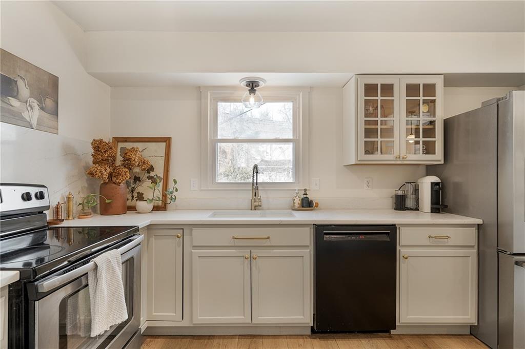 8704 West 72nd Street Merriam, KS 66204 - Photo 20 of 49