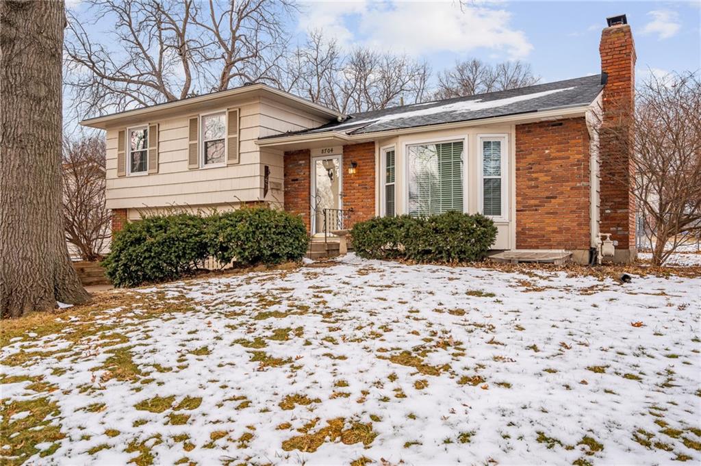 8704 West 72nd Street Merriam, KS 66204 - Photo 2 of 49