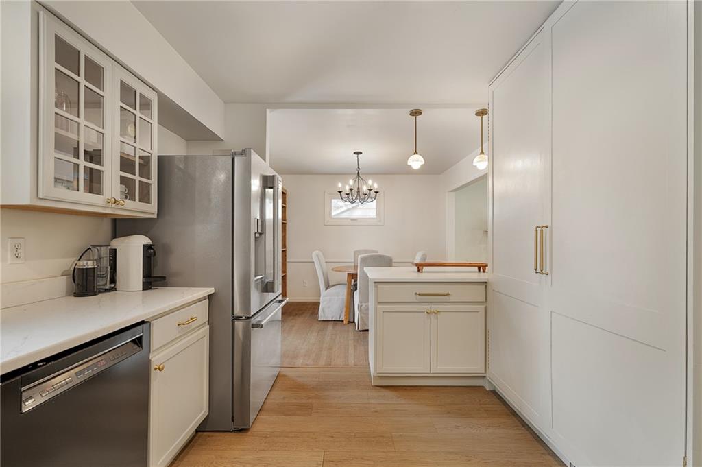 8704 West 72nd Street Merriam, KS 66204 - Photo 22 of 49