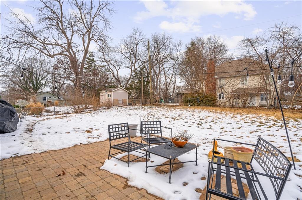 8704 West 72nd Street Merriam, KS 66204 - Photo 34 of 49