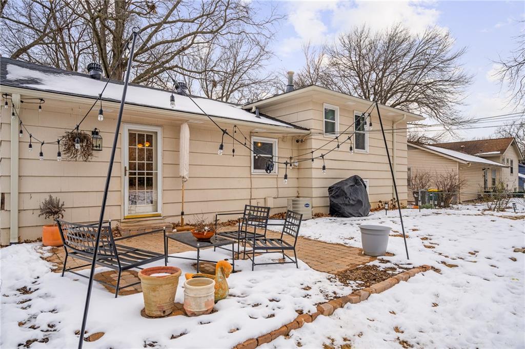 8704 West 72nd Street Merriam, KS 66204 - Photo 35 of 49