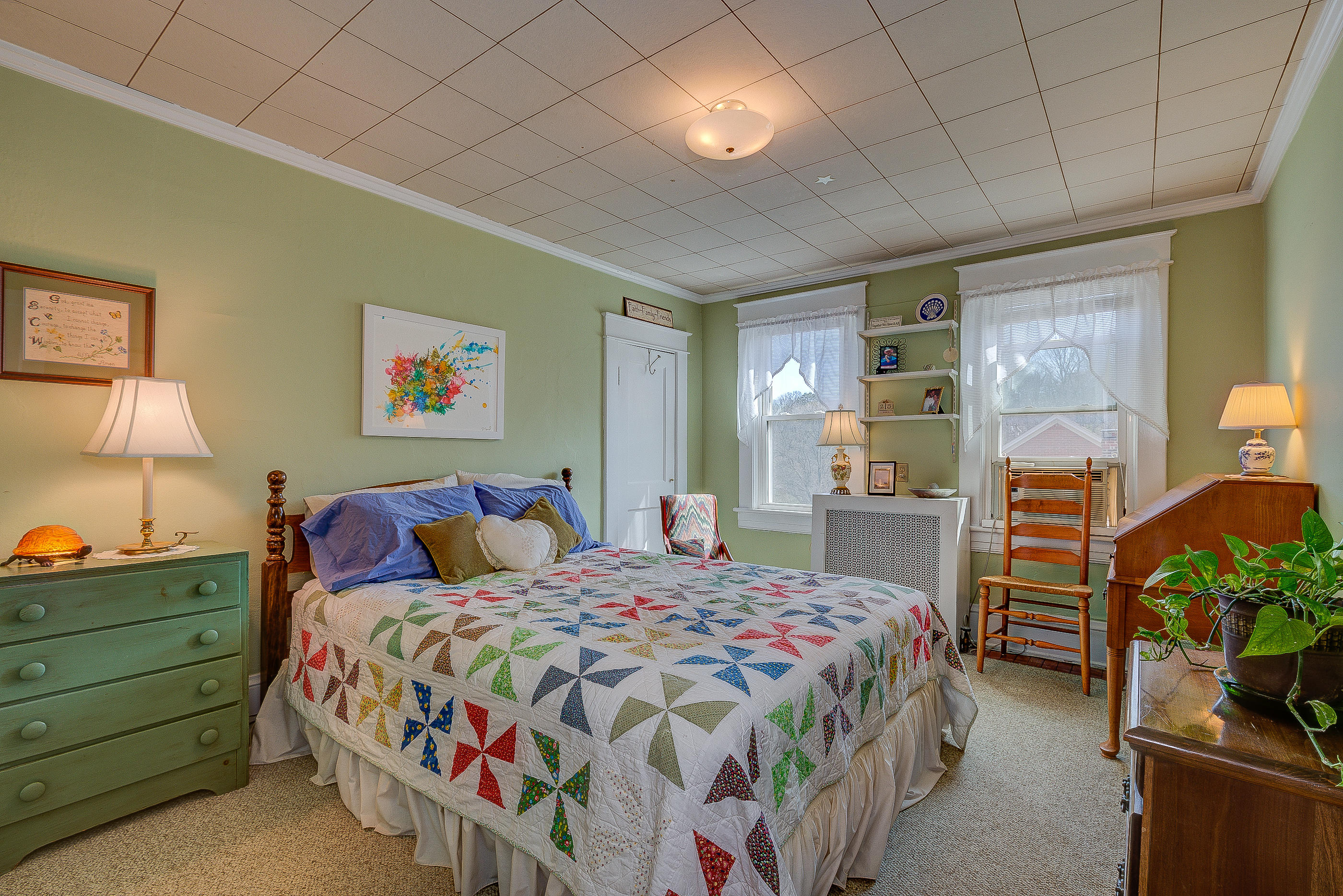 1918 Sheffield Road Southwest Roanoke, VA 24015 - Photo 15 of 32 41