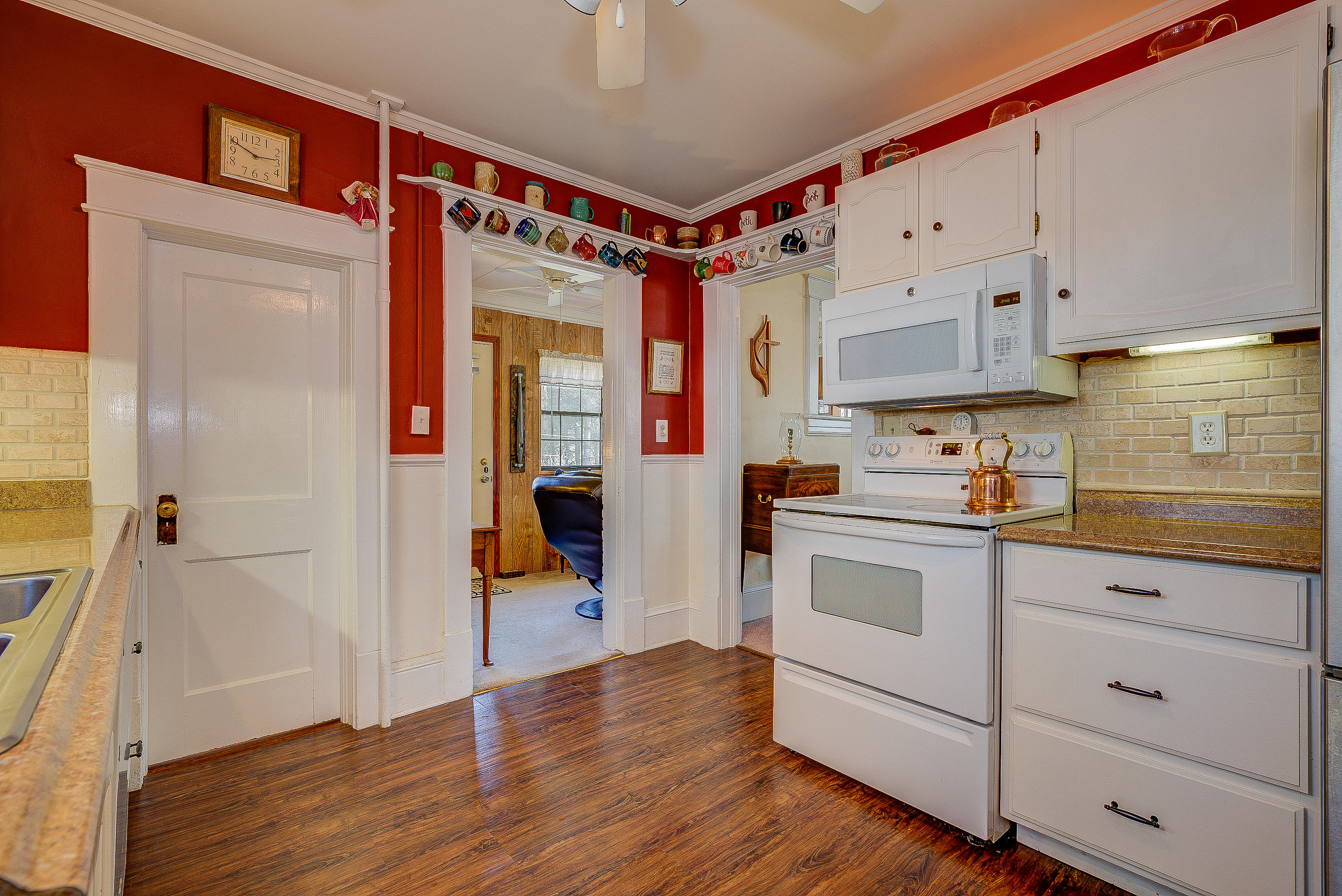 1918 Sheffield Road Southwest Roanoke, VA 24015 - Photo 25 of 32 33