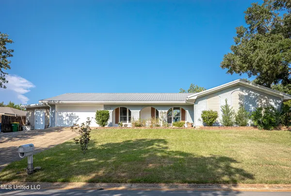 $2,800 | 6009 Switzer Cove, Ocean Springs, MS 39564