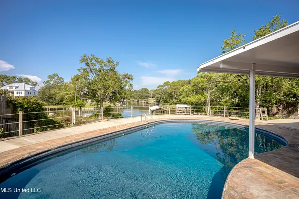 $2,800 | 6009 Switzer Cove, Ocean Springs, MS 39564