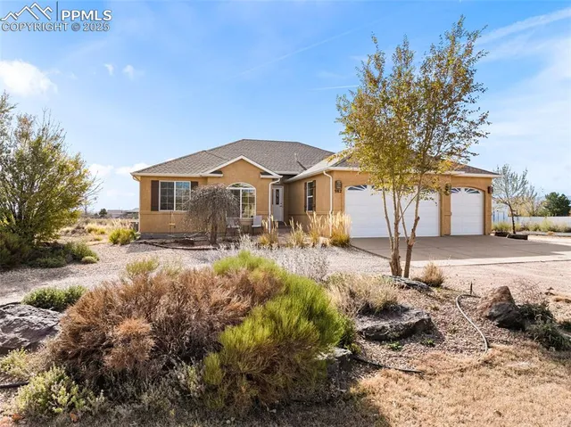 $514,900 | 982 West Caliente Drive, Pueblo, CO 81007
