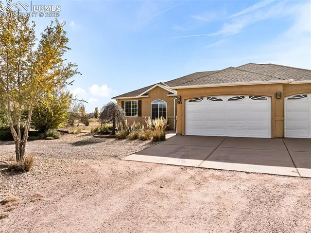 $514,900 | 982 West Caliente Drive, Pueblo, CO 81007