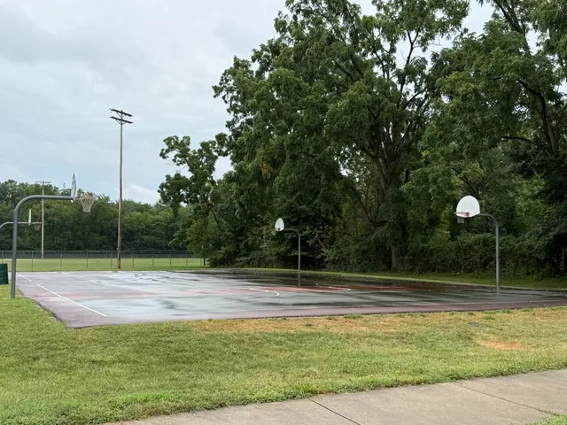 $130,000 | 1015 North Blackstone Street, Jackson, MI 49202