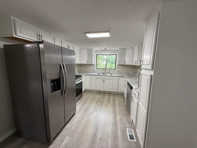 $130,000 | 1015 North Blackstone Street, Jackson, MI 49202