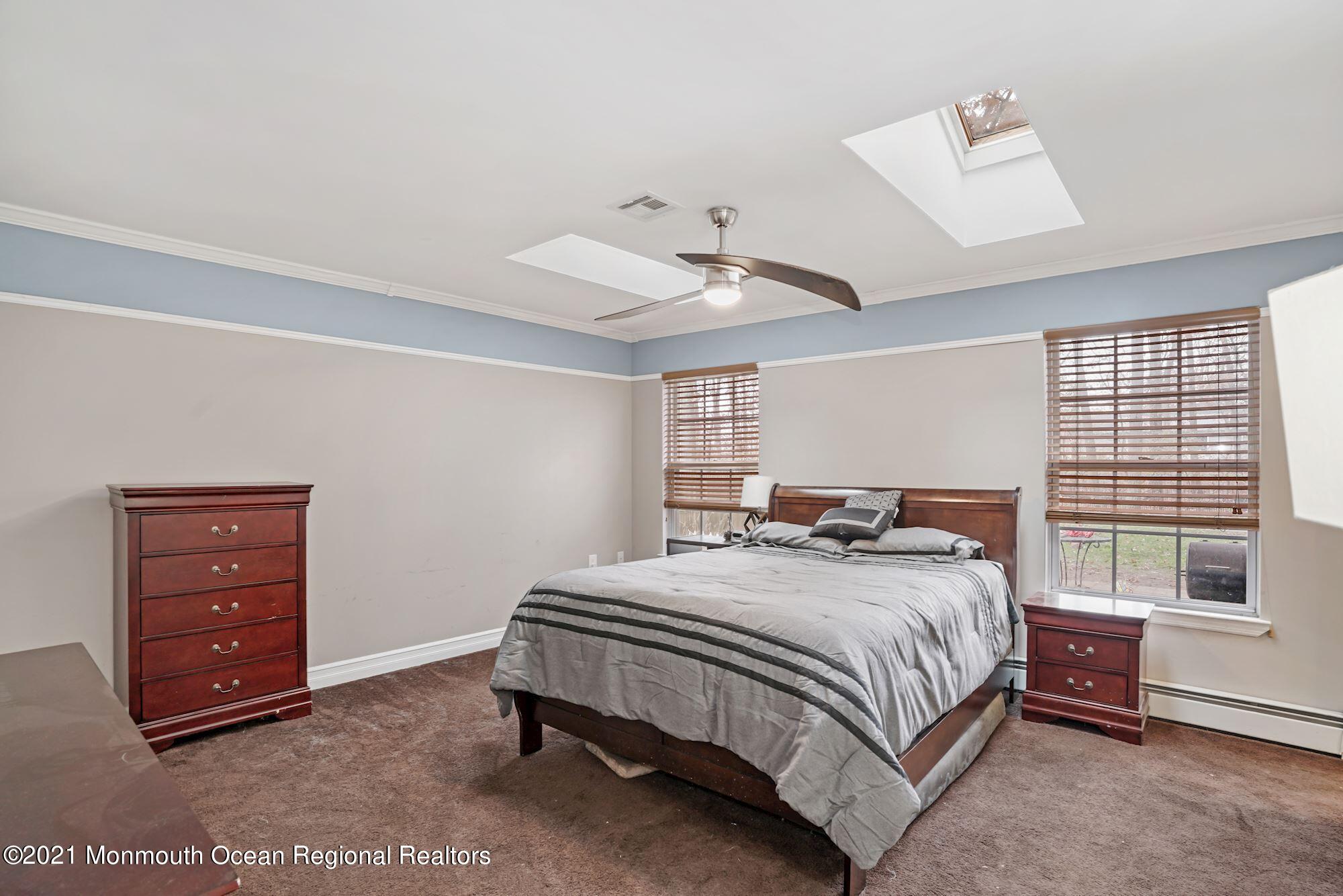 29 Wrangle Brook Road Toms River, NJ 08755 - Photo 23 of 28 023_29_Wrangle_Brook_Rd_360615_676411