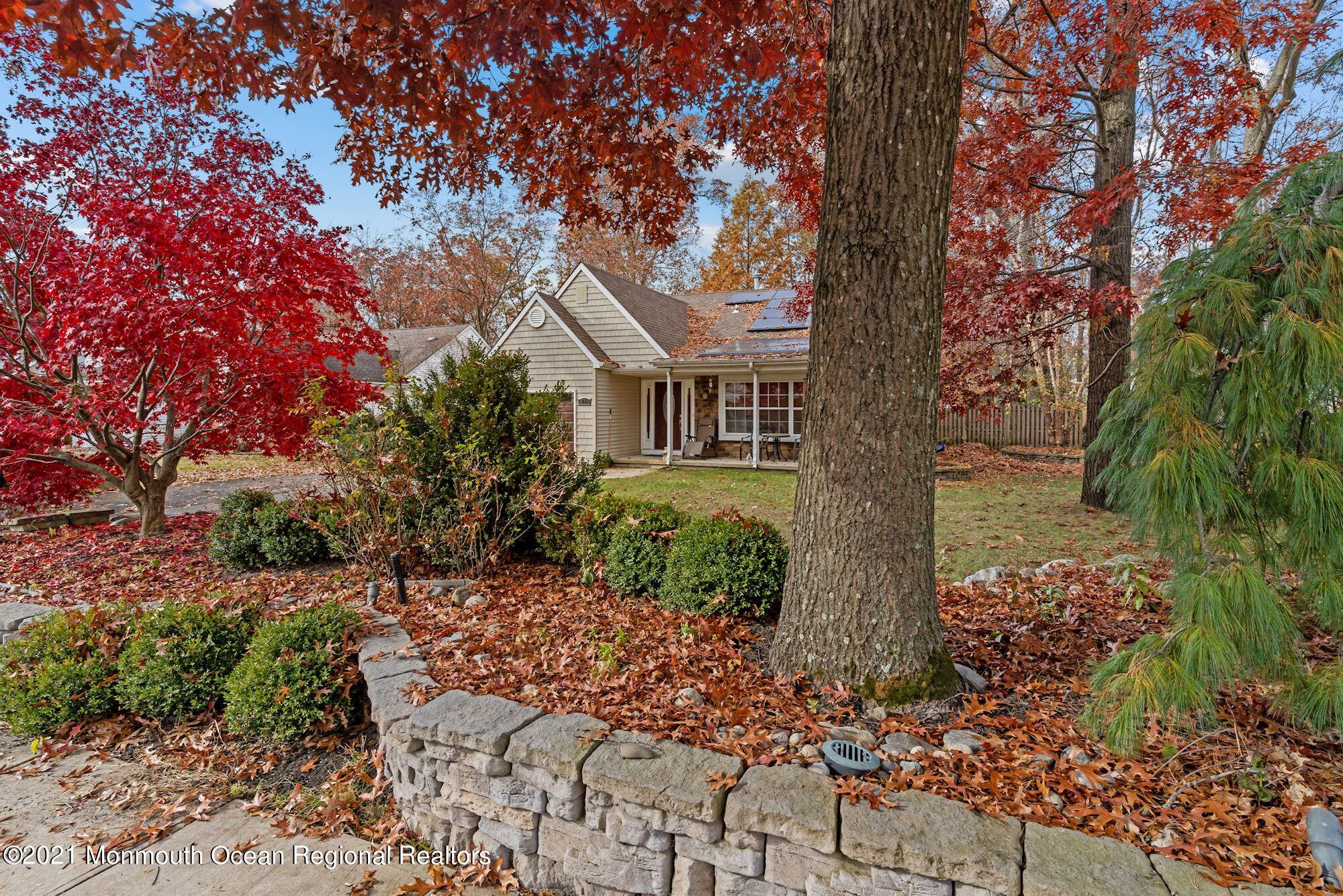 29 Wrangle Brook Road Toms River, NJ 08755 - Photo 5 of 28 005_29_Wrangle_Brook_Rd_360615_676411