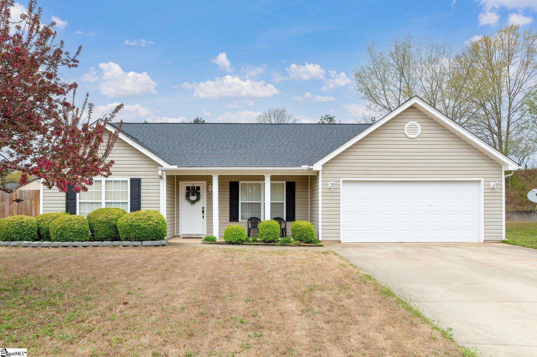 2017 Small Meadows Court Fountain Inn, SC 29644 - Photo 1 of 33 Gallery Image 1