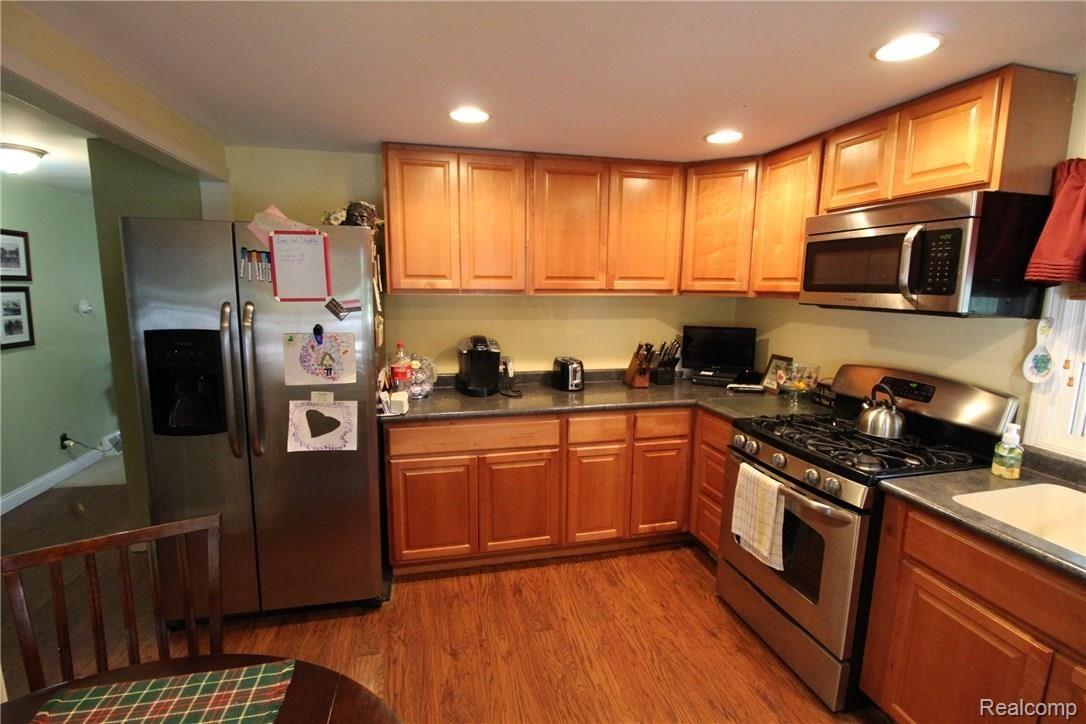 2912 Daley Road Lapeer, MI 48446 - Photo 5 of 32 IMG_9262.JPG