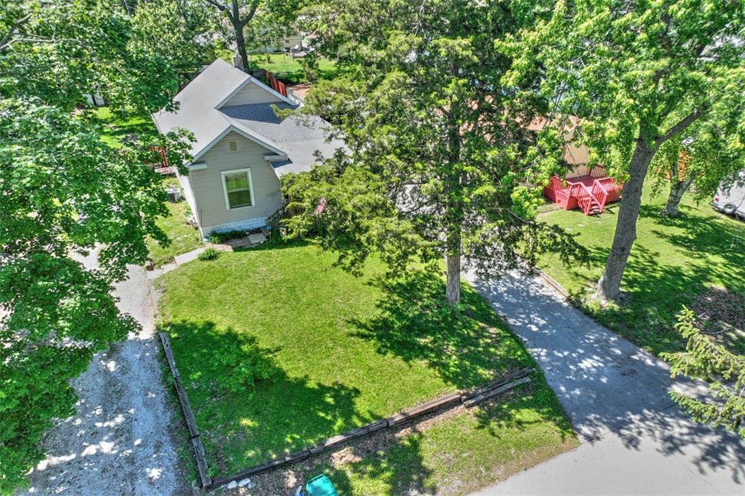 525 South 22nd Place Decatur, IL 62521 - Photo 2 of 19