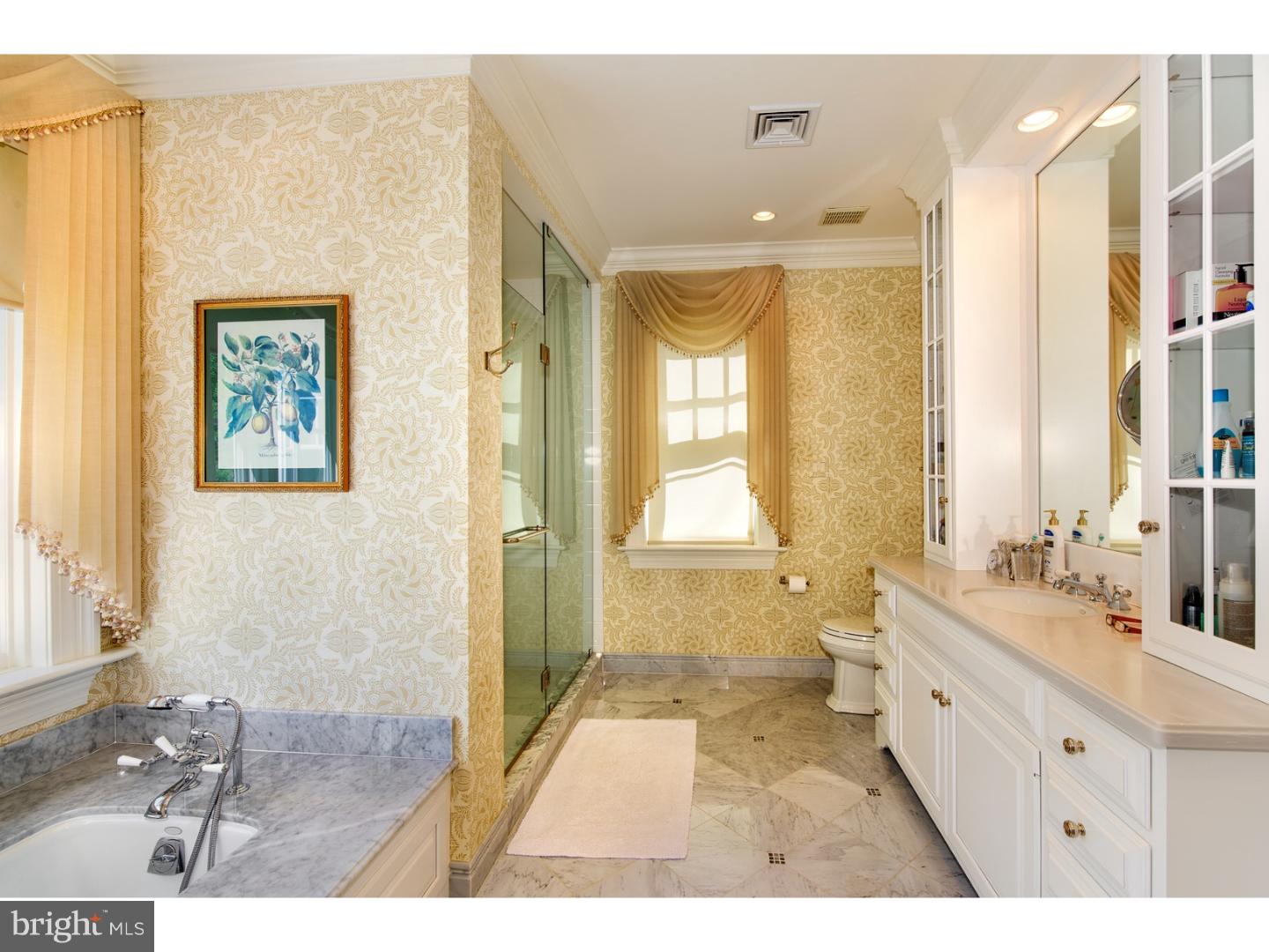 867 Lesley Road Villanova, PA 19085 - Photo 12 of 24