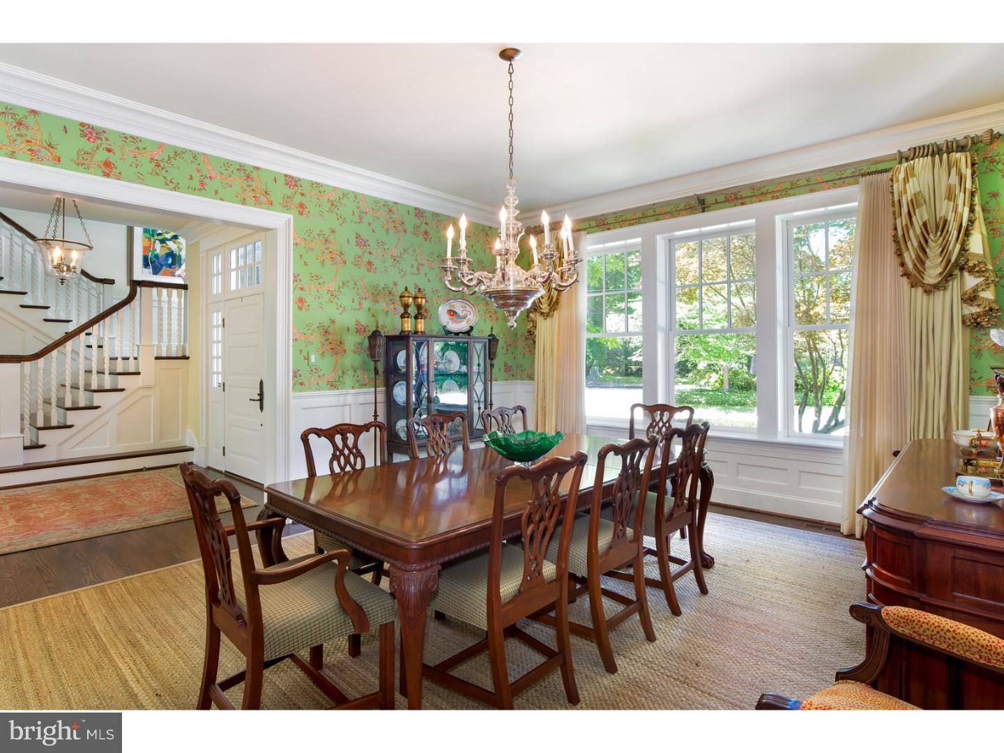867 Lesley Road Villanova, PA 19085 - Photo 4 of 24